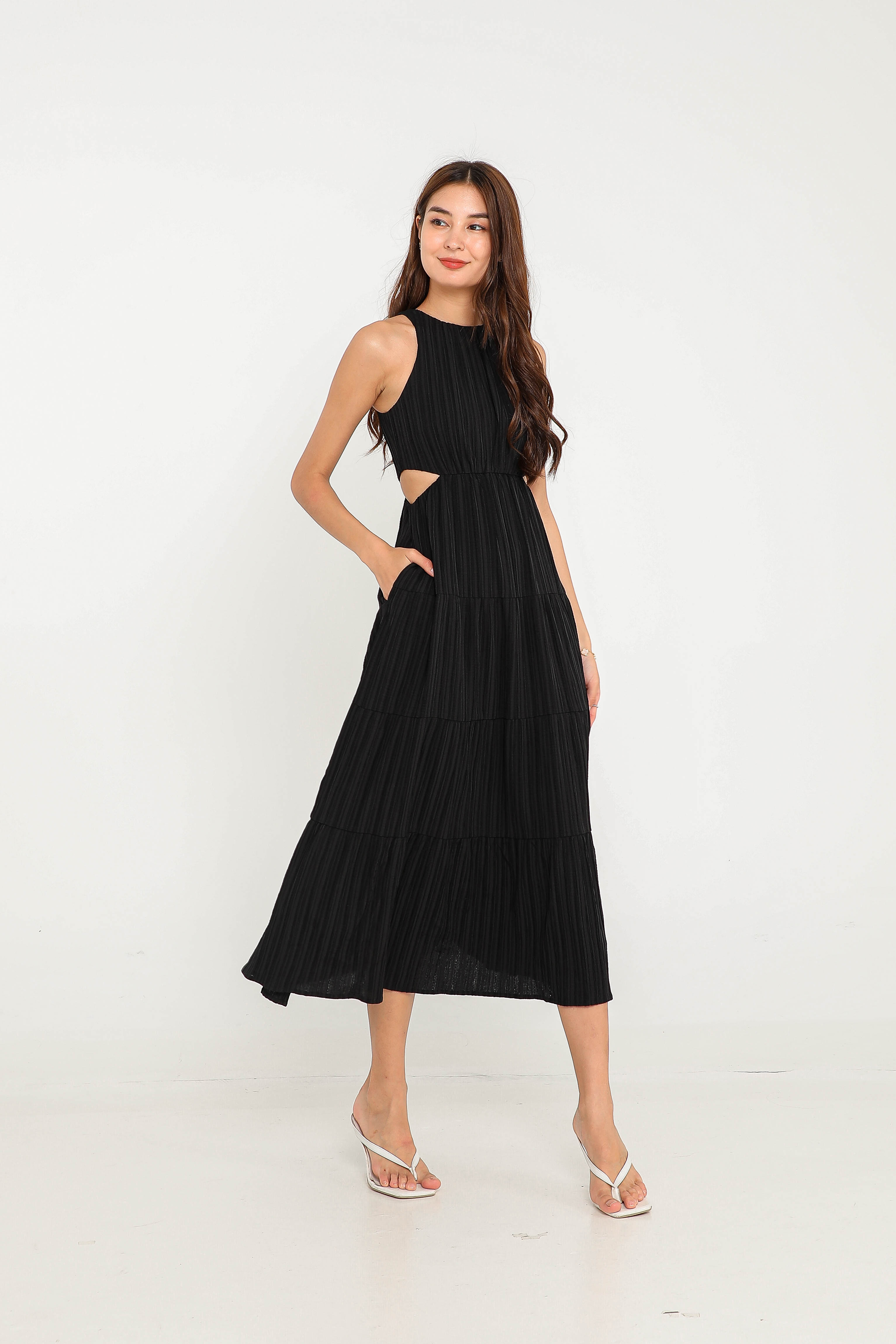 CHARLOTTE CUT OUT DRESS (BLACK)