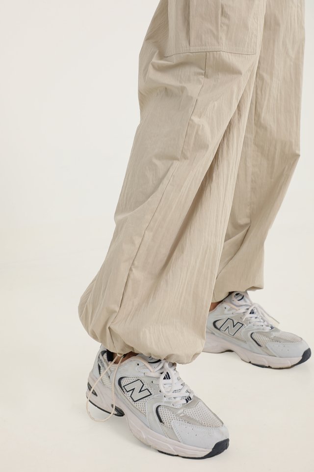 *BACKORDER* PARA PARA PARACHUTE PANTS (CEMENT BONE)