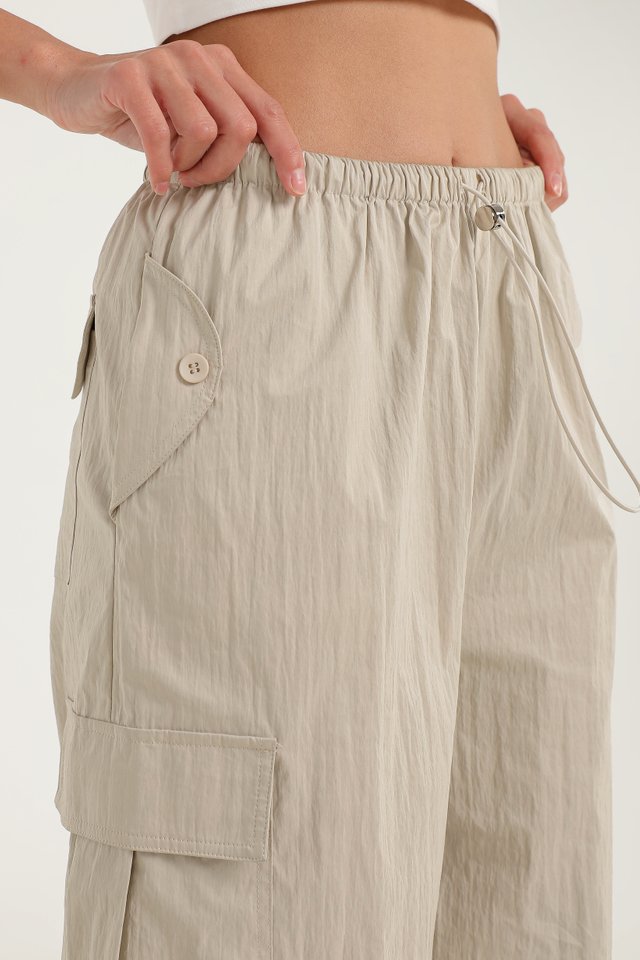 *BACKORDER* PARA PARA PARACHUTE PANTS (CEMENT BONE)
