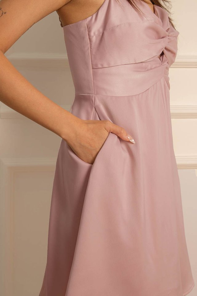 TANA TWISTED ROMPER DRESS (DUSTY PINK) 