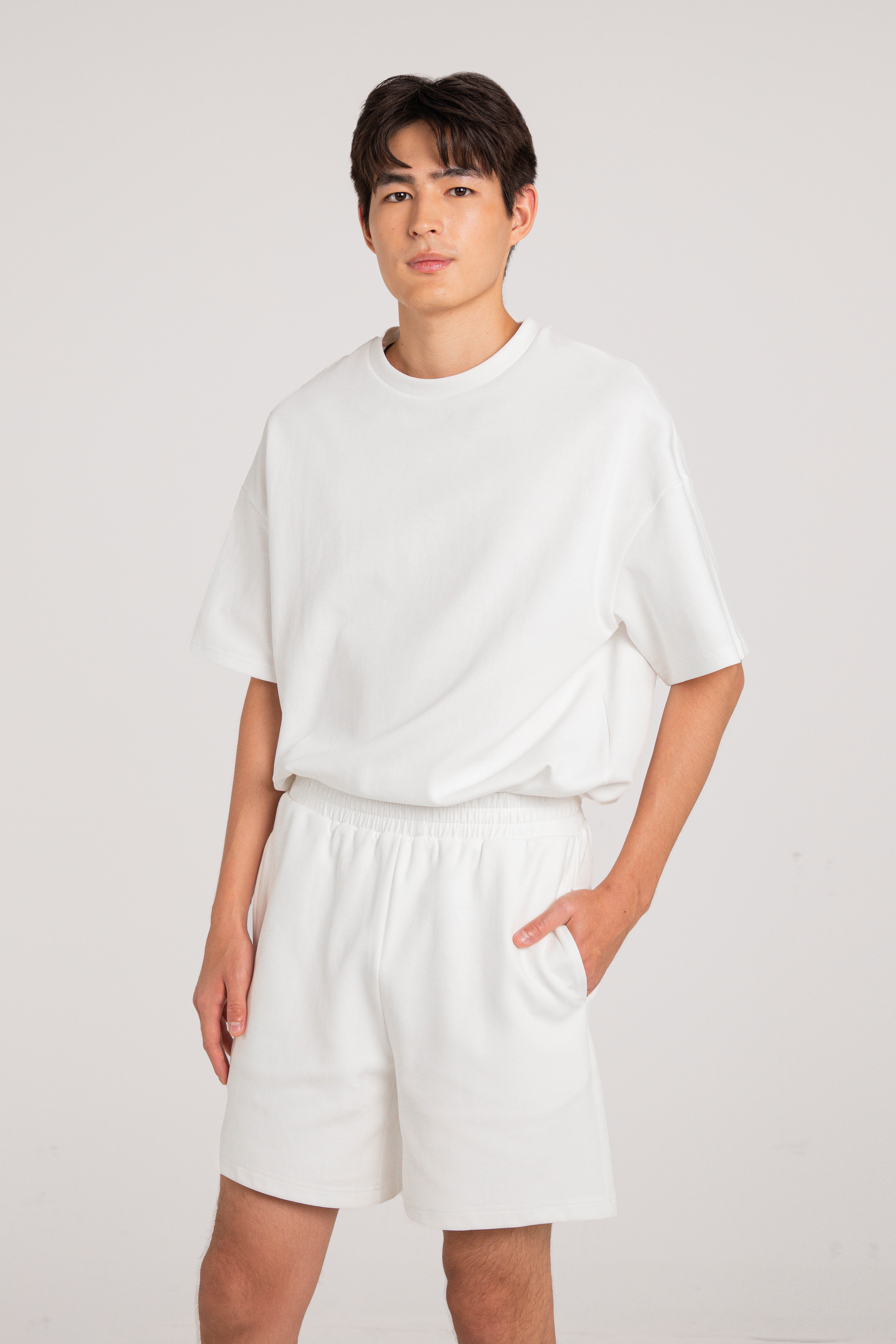 JONES RELAXED SHORTS (WHITE)