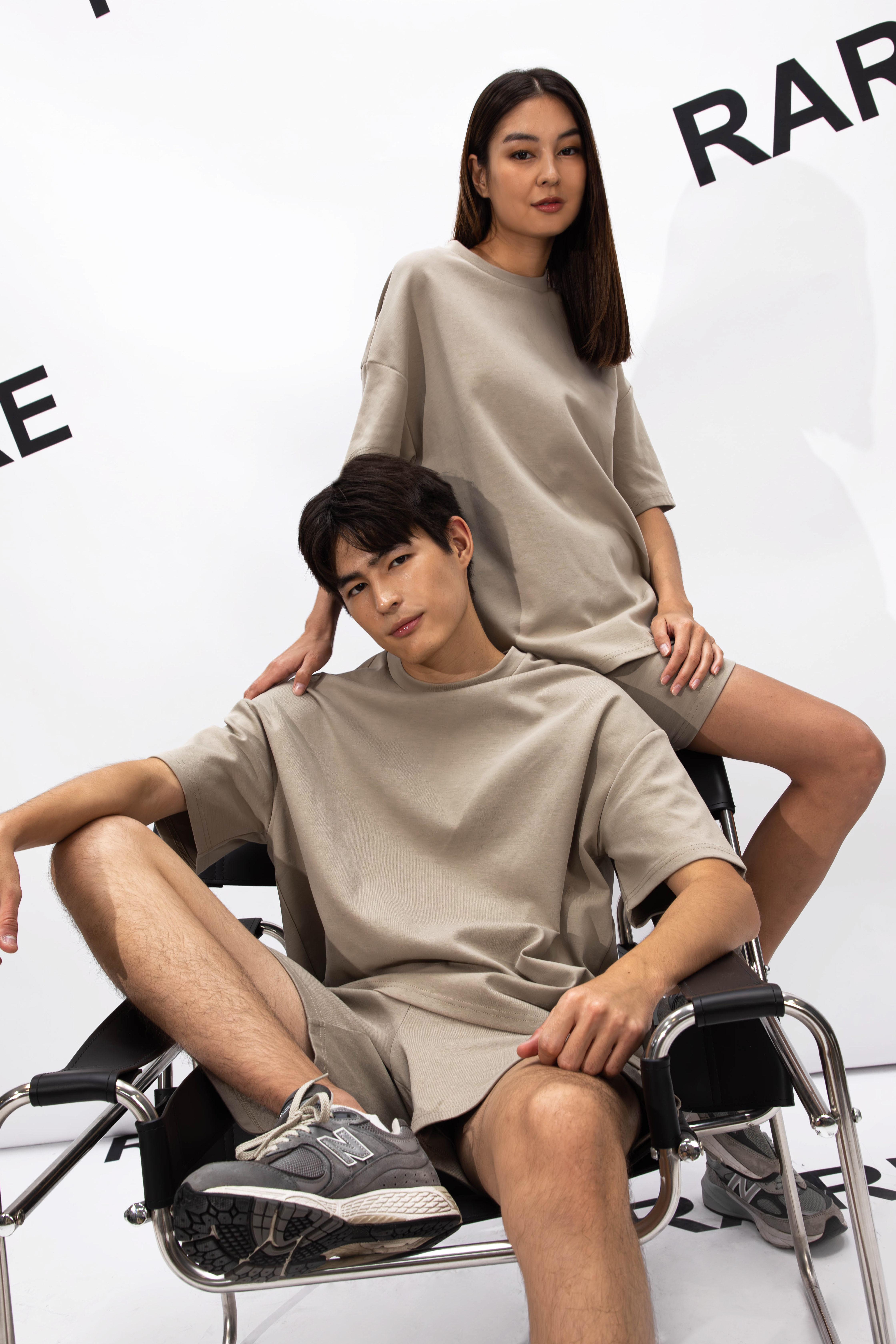 JORDUS RELAXED T-SHIRT (BROWN GREY)