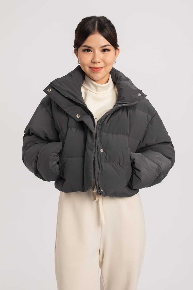 CARISSA CROP PUFFER JACKET (DARK GREY)