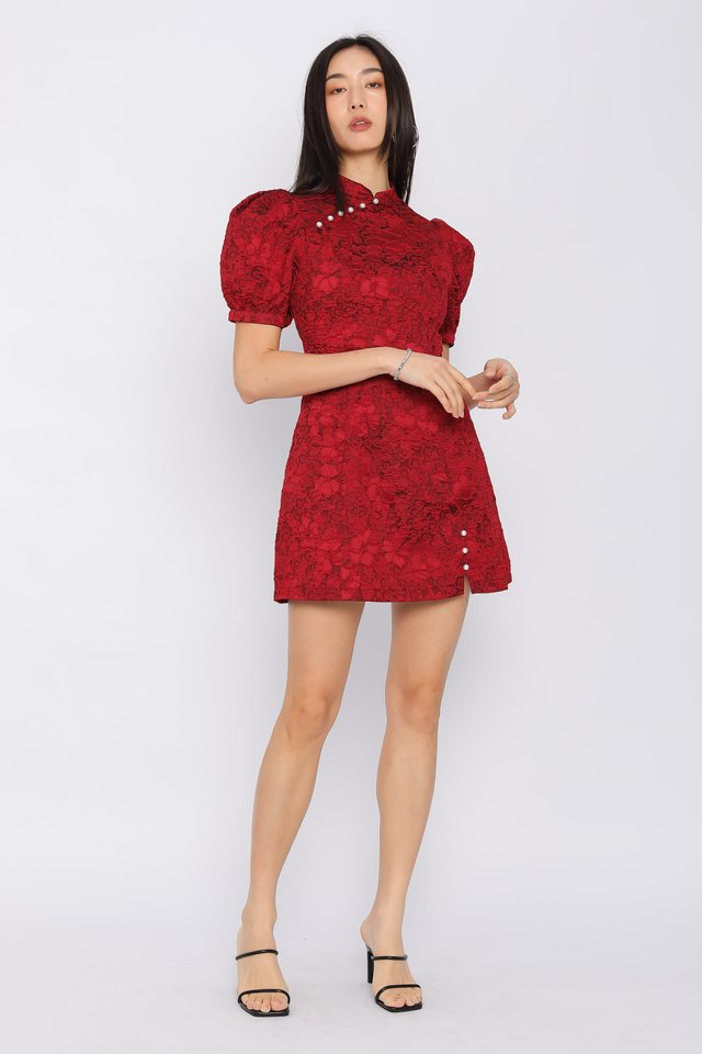 PEARLY QIPAO DRESS (RED LACE)