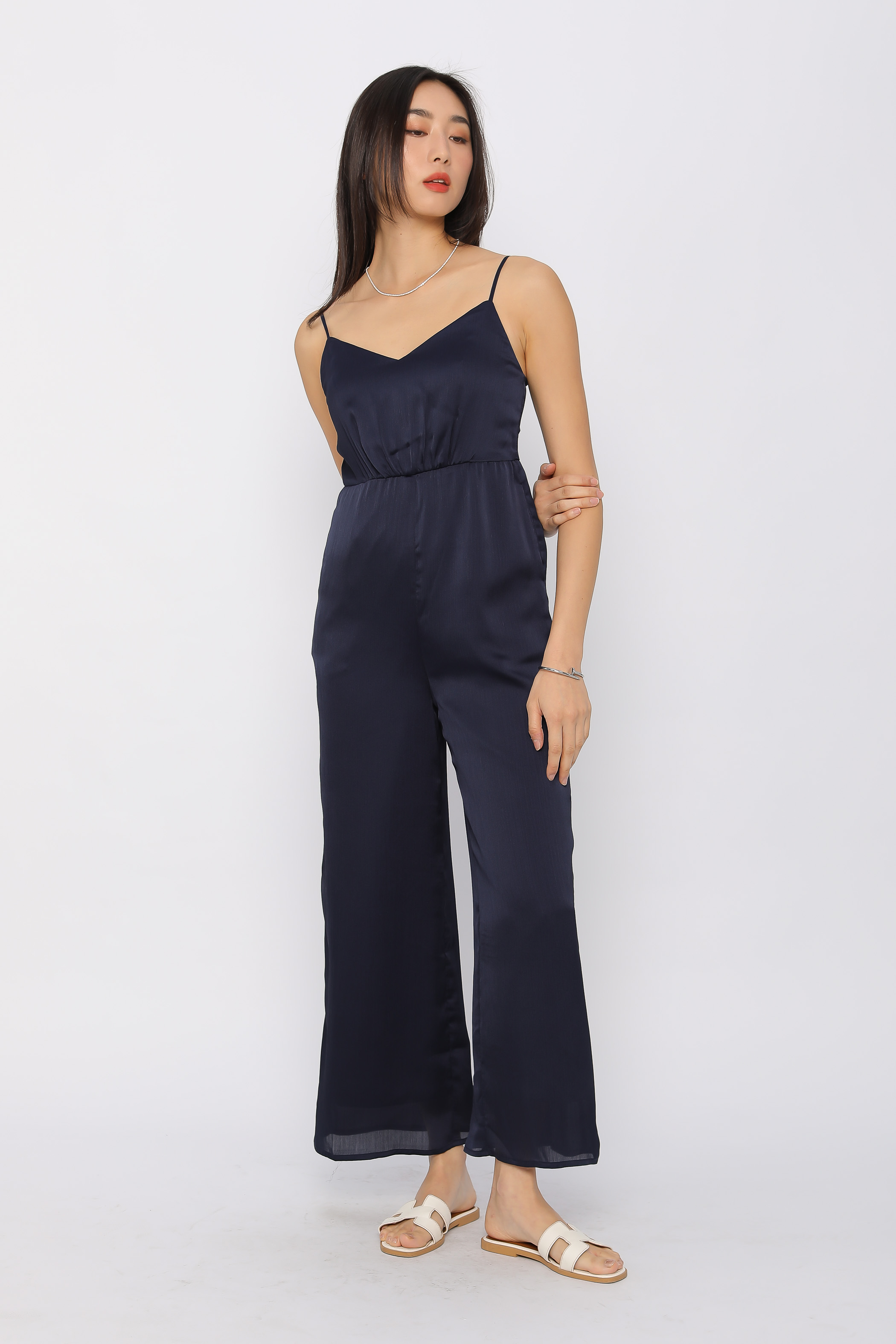 TESS TEXTURED JUMPSUIT (NAVY)