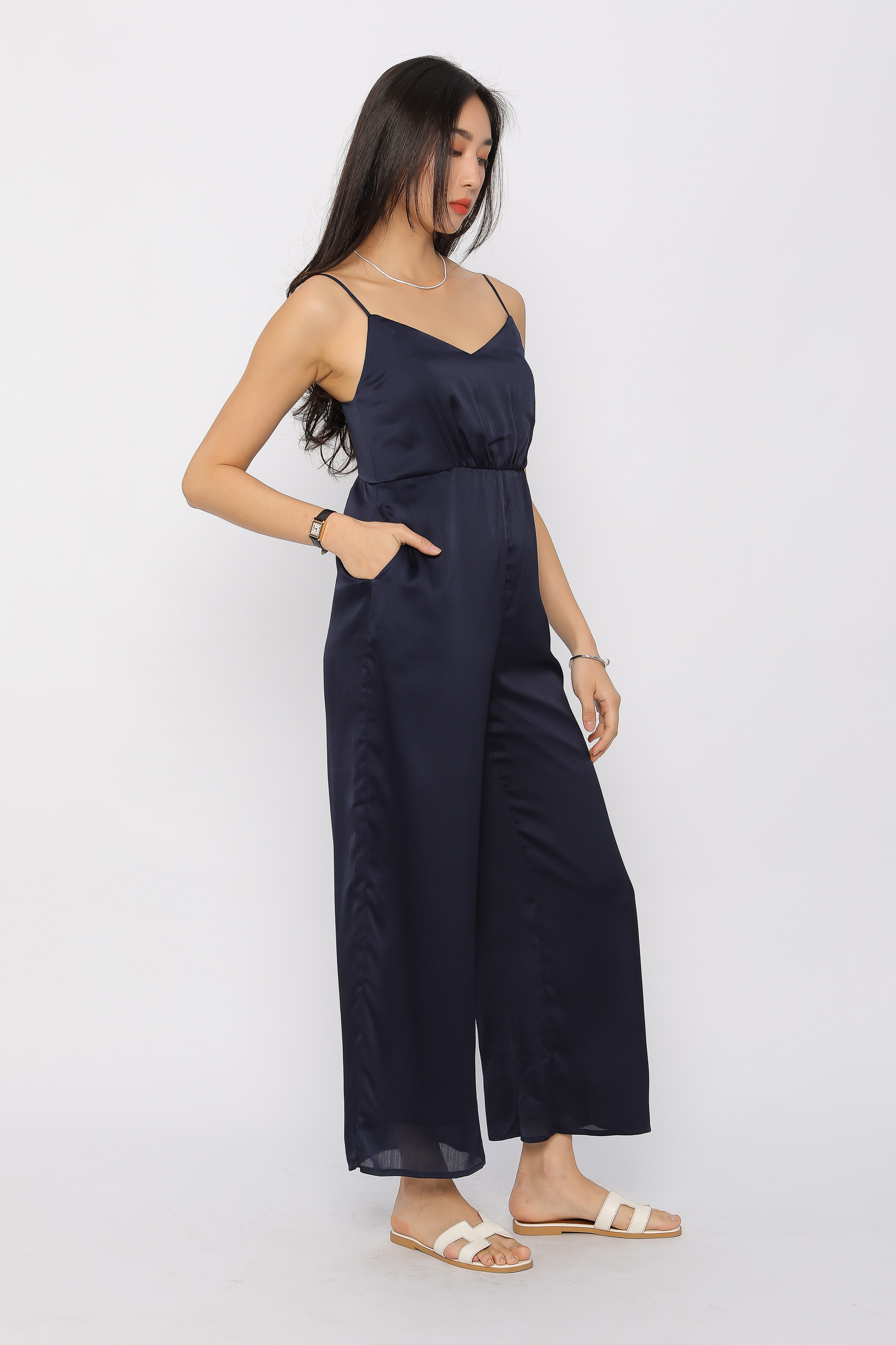 TESS TEXTURED JUMPSUIT (NAVY)