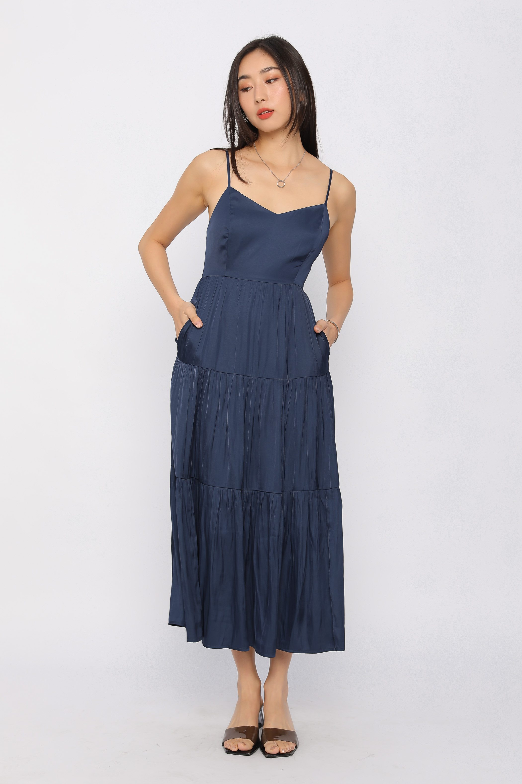 TILLY TIERED SILKY MAXI (NAVY)