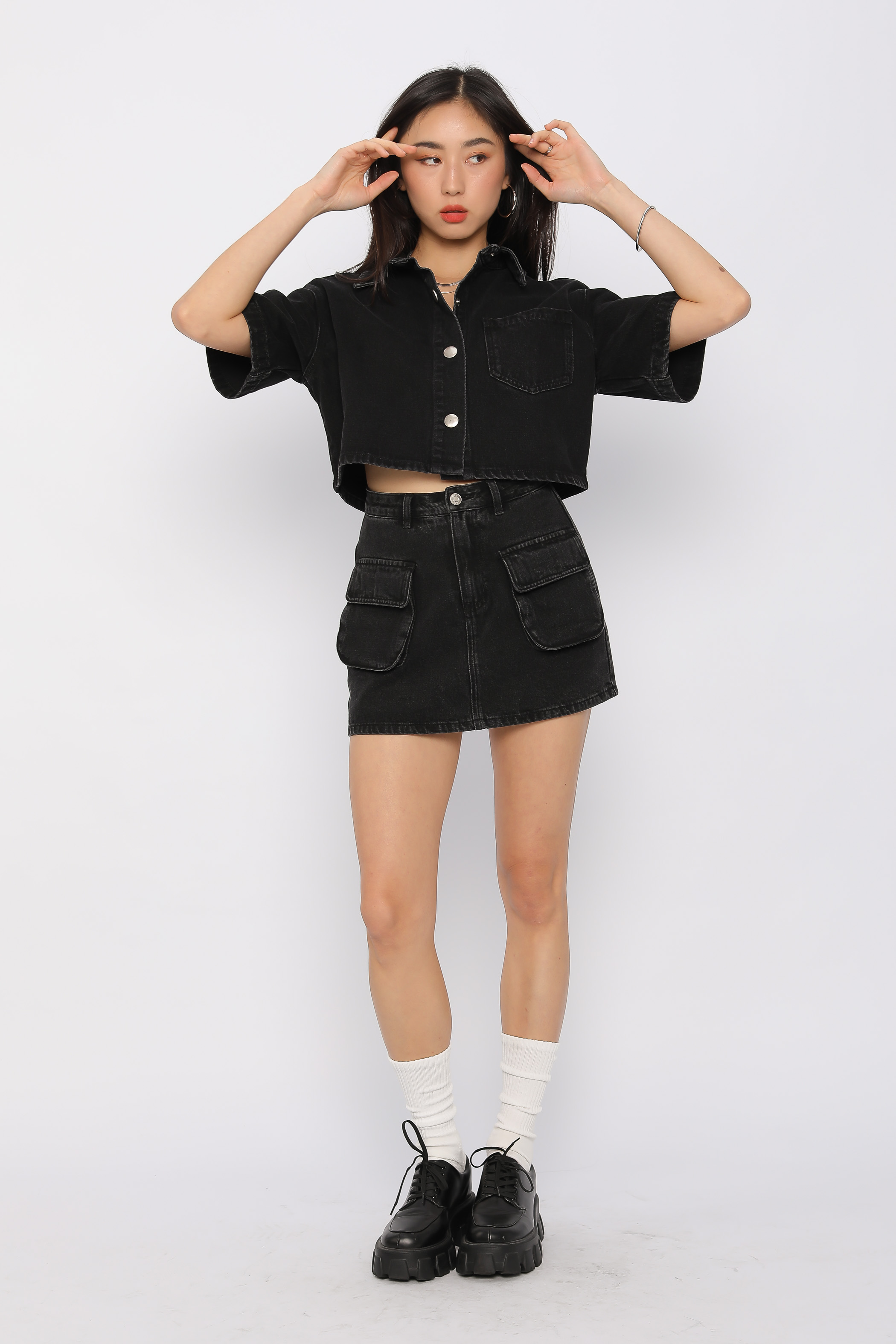 DONNA DENIM CROP SHIRT (BLACK)