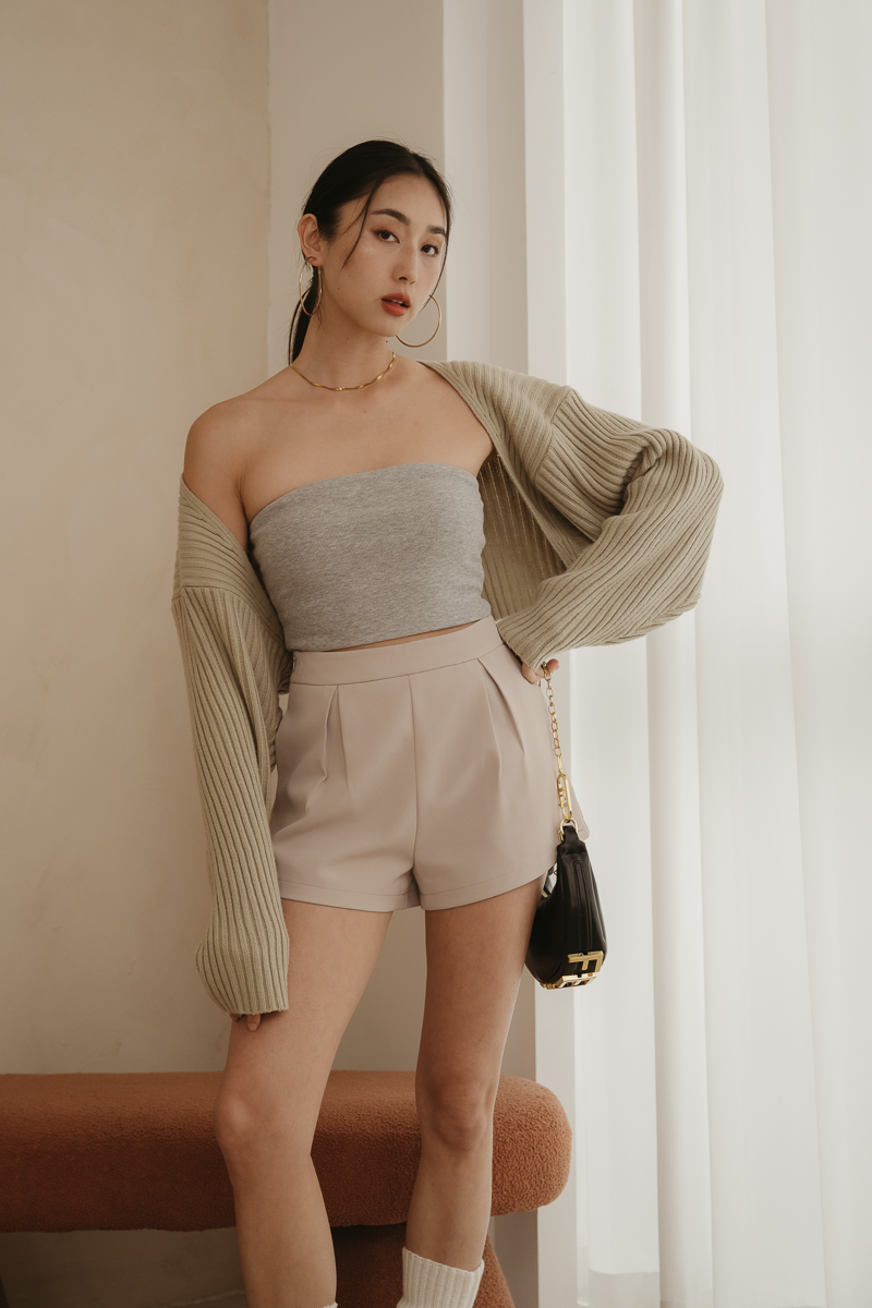 HEIDI HIGHWAISTED SHORTS (SANDSTONE)