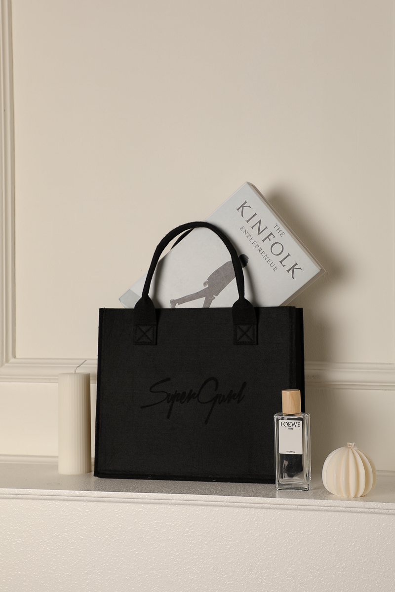 SUPERGURL BOOK TOTE (BLACK)