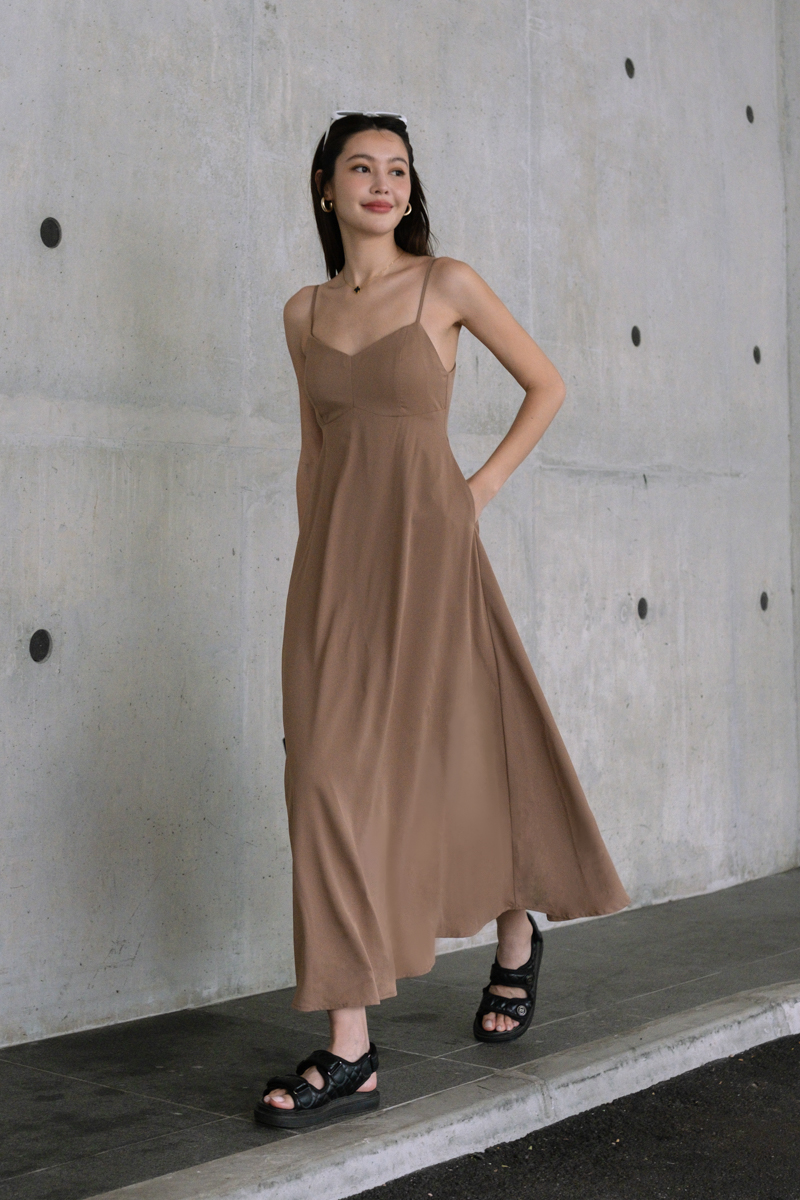 FLORENCE PADDED MAXI DRESS (MOCHA)