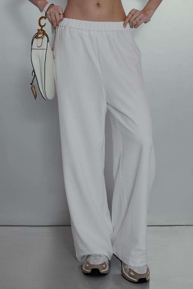 CHILLAX SLIM FIT PANTS (WHITE)