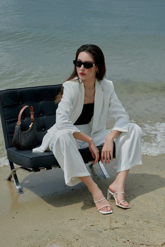 CAXS TAILORED BLAZER (WHITE)