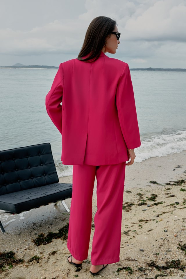 CAXS TAILORED BLAZER (HOT PINK)
