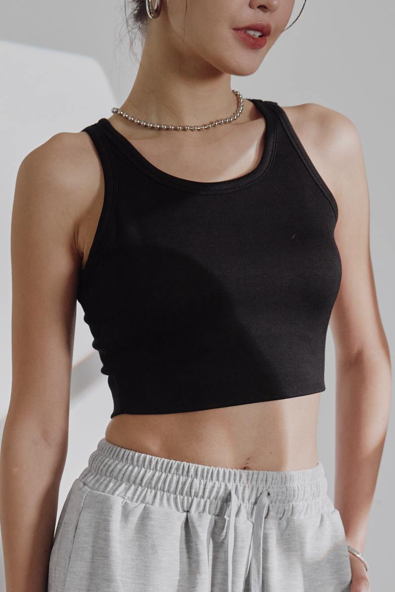 RINA RACER TANK TOP (BLACK)