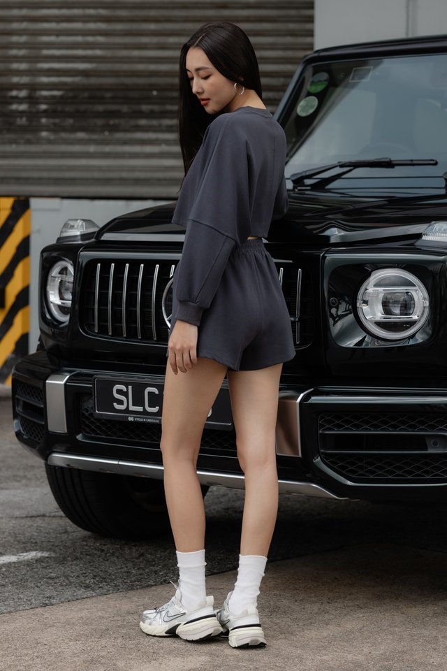 ANGEL CROPPED PULLOVER (SMOKE GREY)