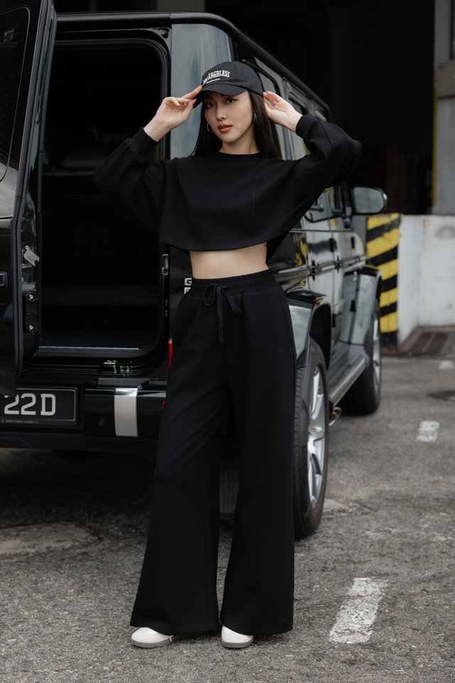 ANGEL CROPPED PULLOVER (BLACK) 