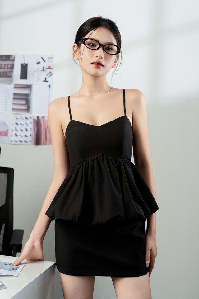 BESS BUBBLE PADDED TOP (BLACK)