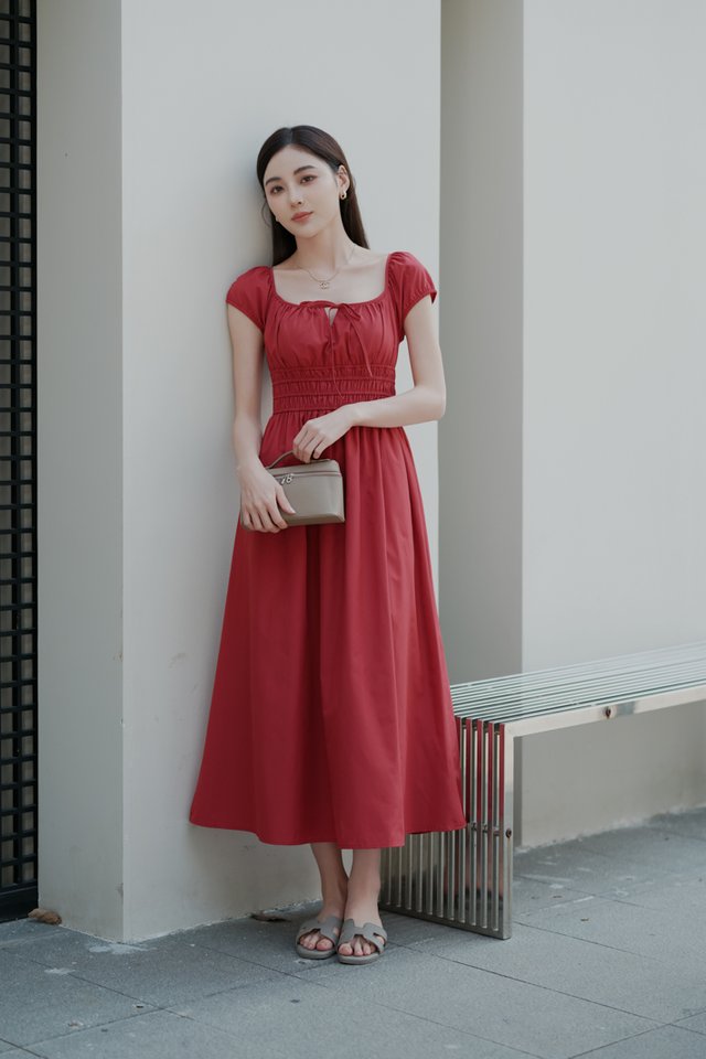 SHELBY SMOCKED WAIST PADDED MAXI (GARNET RED)