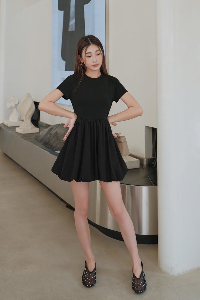 SLEEVED BUBBLE DRESS (BLACK)