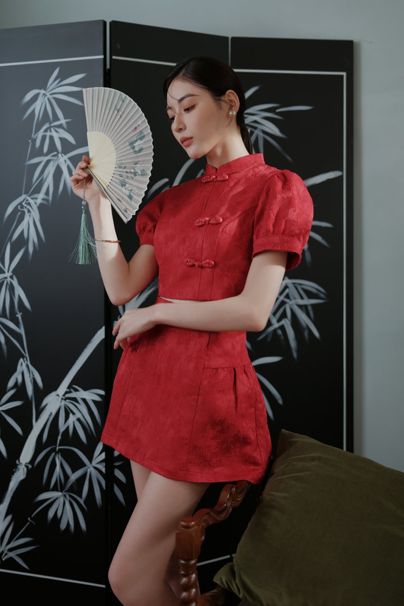 ZIZI QIPAO TOP (DARK RED)