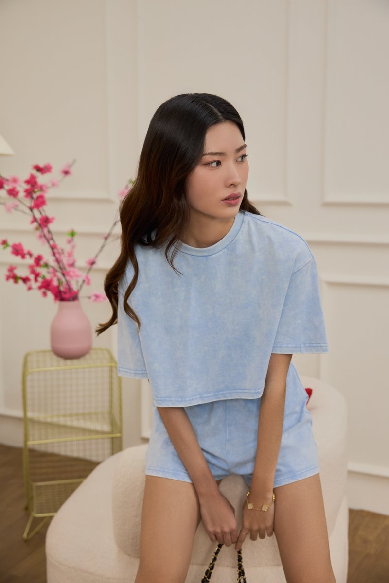 WINA WASHED CROP T-SHIRT (BLUE)