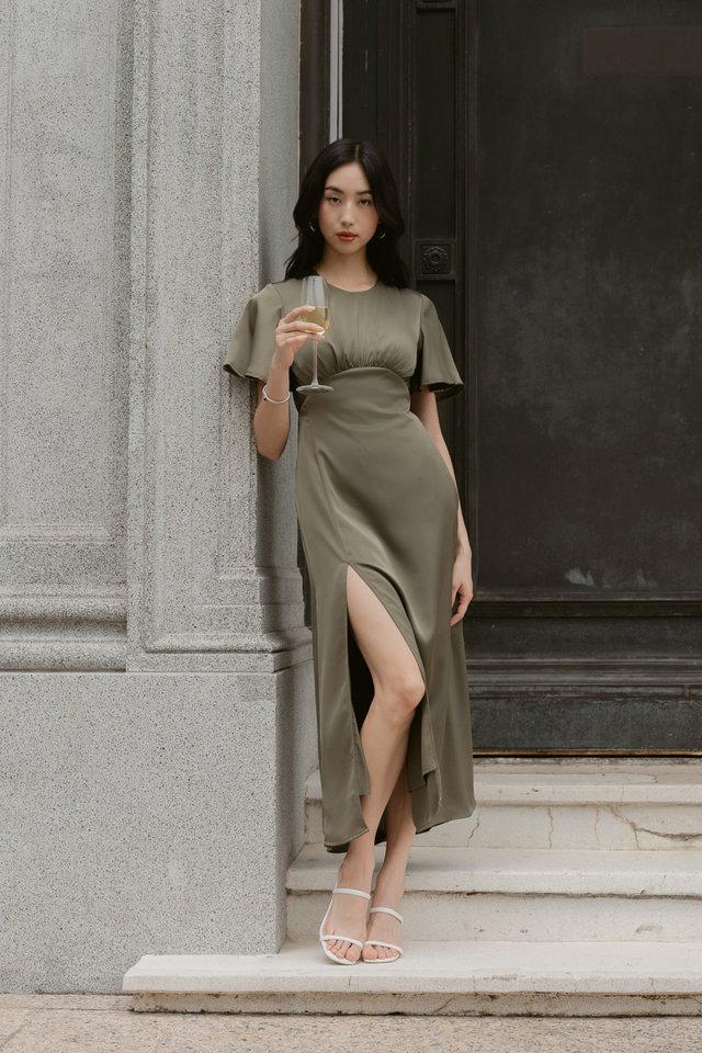 TRICIA TRIANGLE BACK DRESS (DARK GREEN)