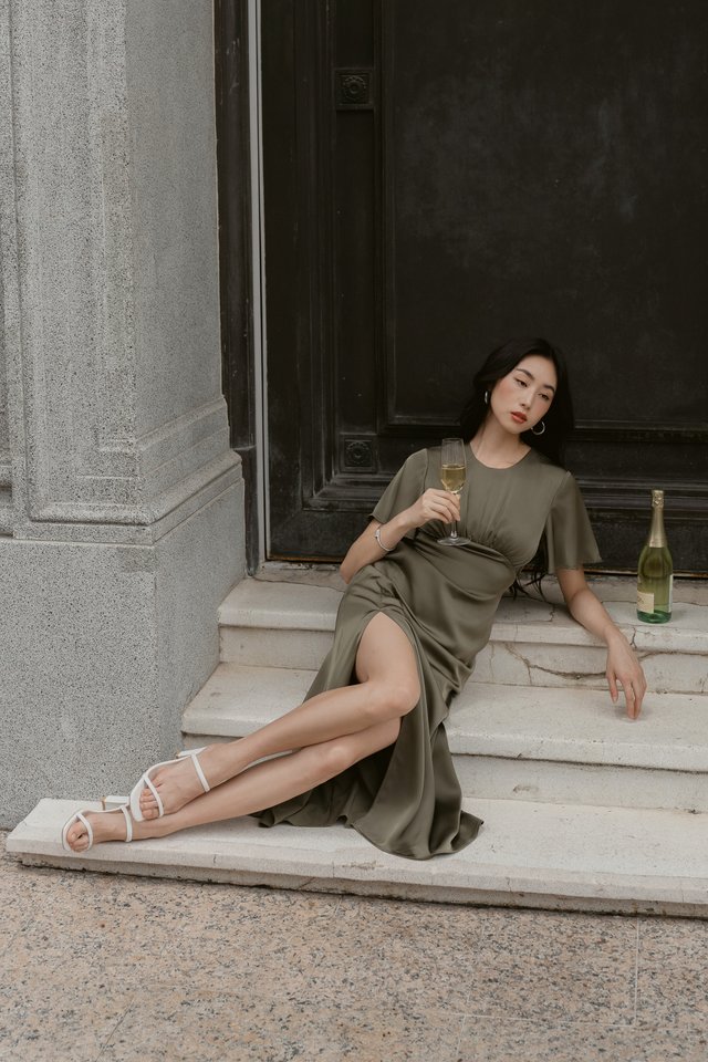 TRICIA TRIANGLE BACK DRESS (DARK GREEN)