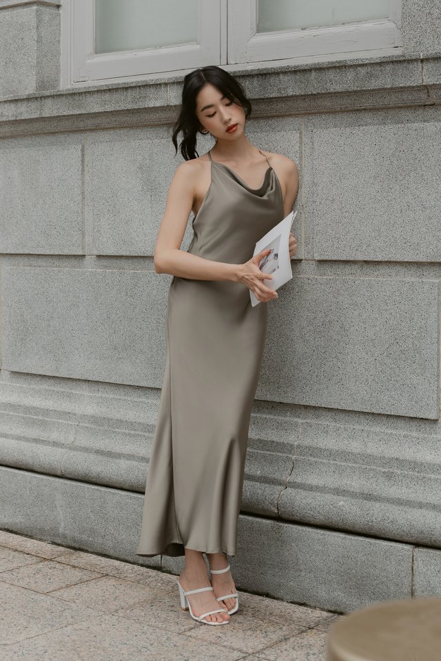 CALLA COWL NECK X-BACK DRESS (DARK GREEN)