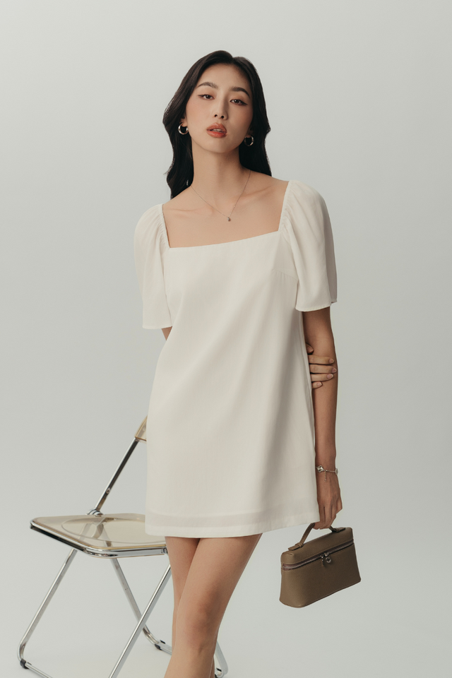 UNO U-BACK DRESS (WHITE)