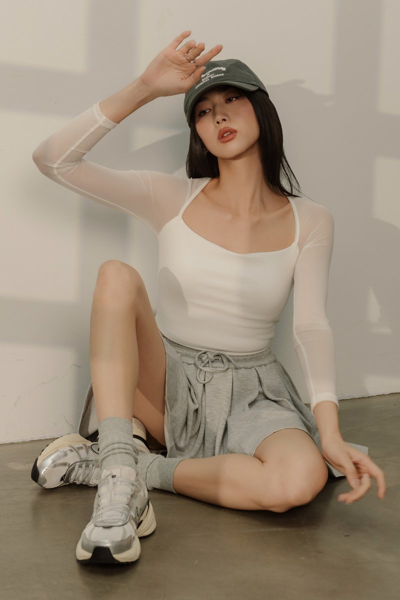 CUT IN MESH TOP (WHITE)