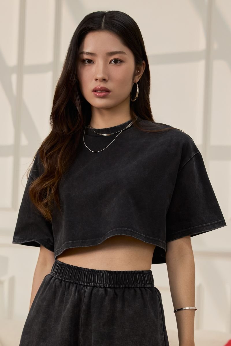 WINA WASHED CROP T-SHIRT (BLACK)