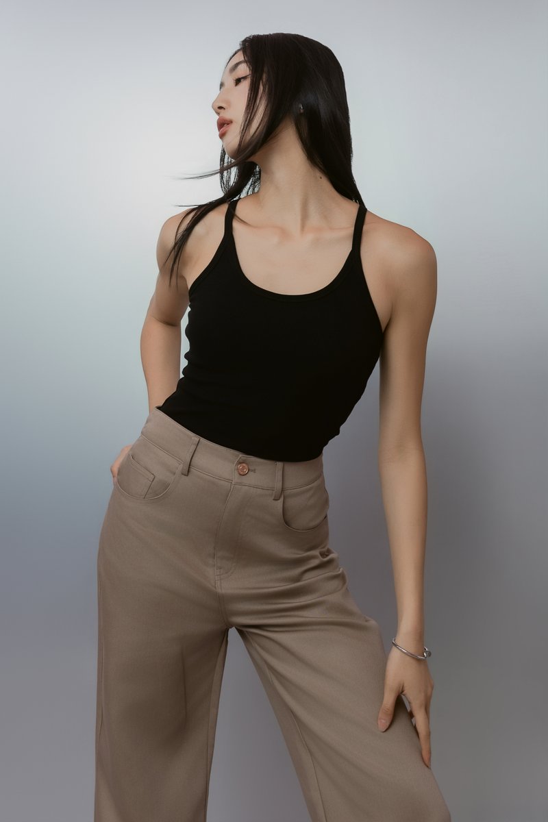 U-NECK RIBBED PADDED TOP (BLACK)