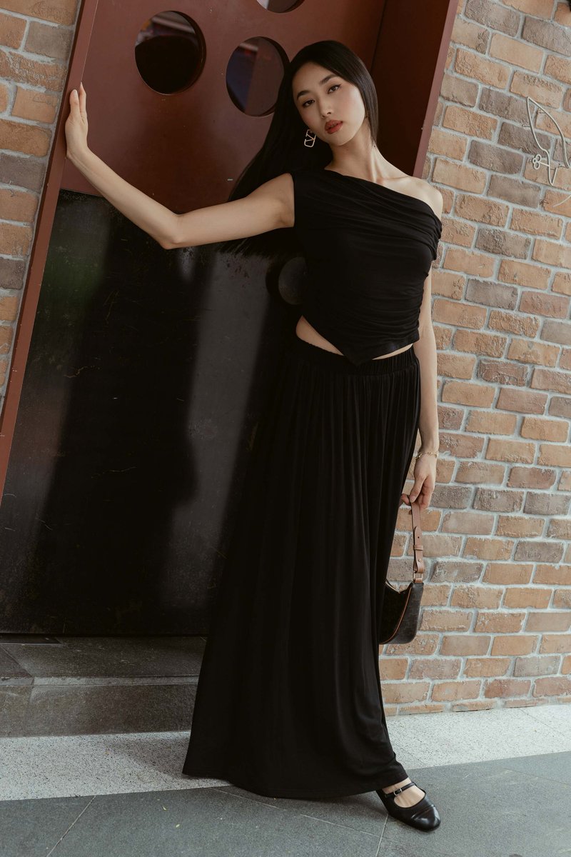 MOANA MAXI SKIRT (BLACK)