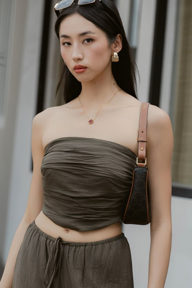 TITO TEXTURED PADDED TUBE TOP (BLACK FOX)