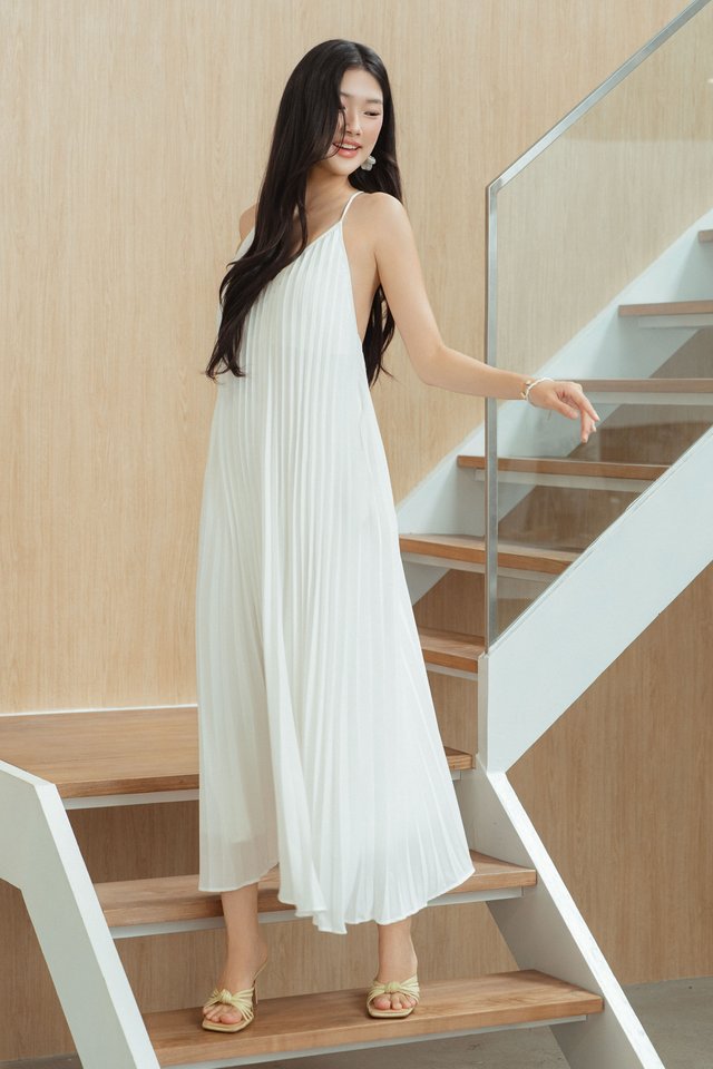 BARETT BEADED PLEATED MAXI (WHITE)