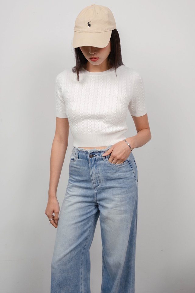 CHEVRON KNIT TOP (WHITE)