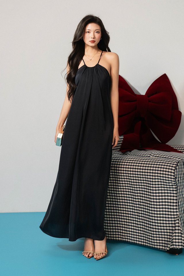 HELLY HALTER PADDED MAXI (NAVY)