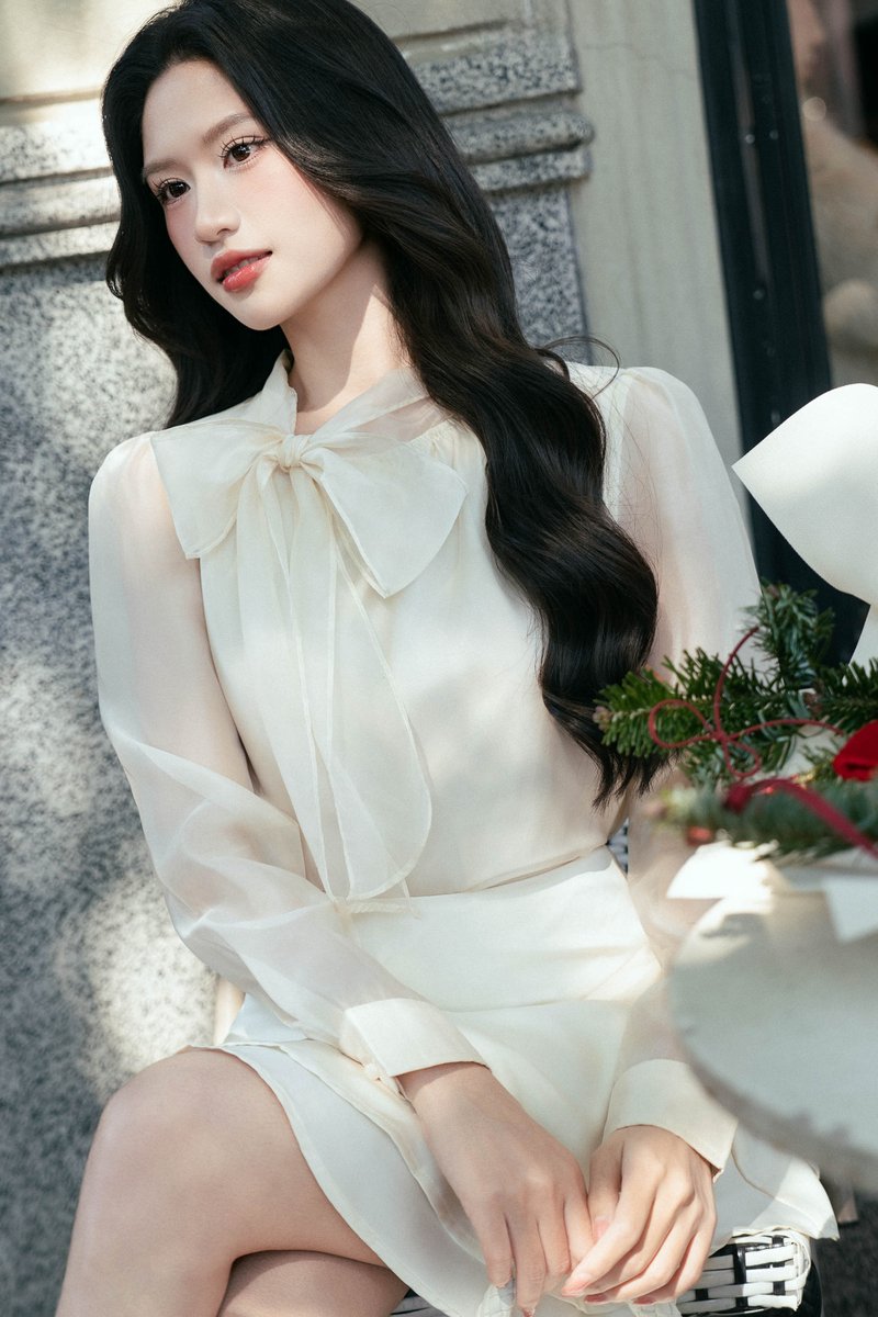 BEAU BOW MESH BLOUSE (CHAMPAGNE)