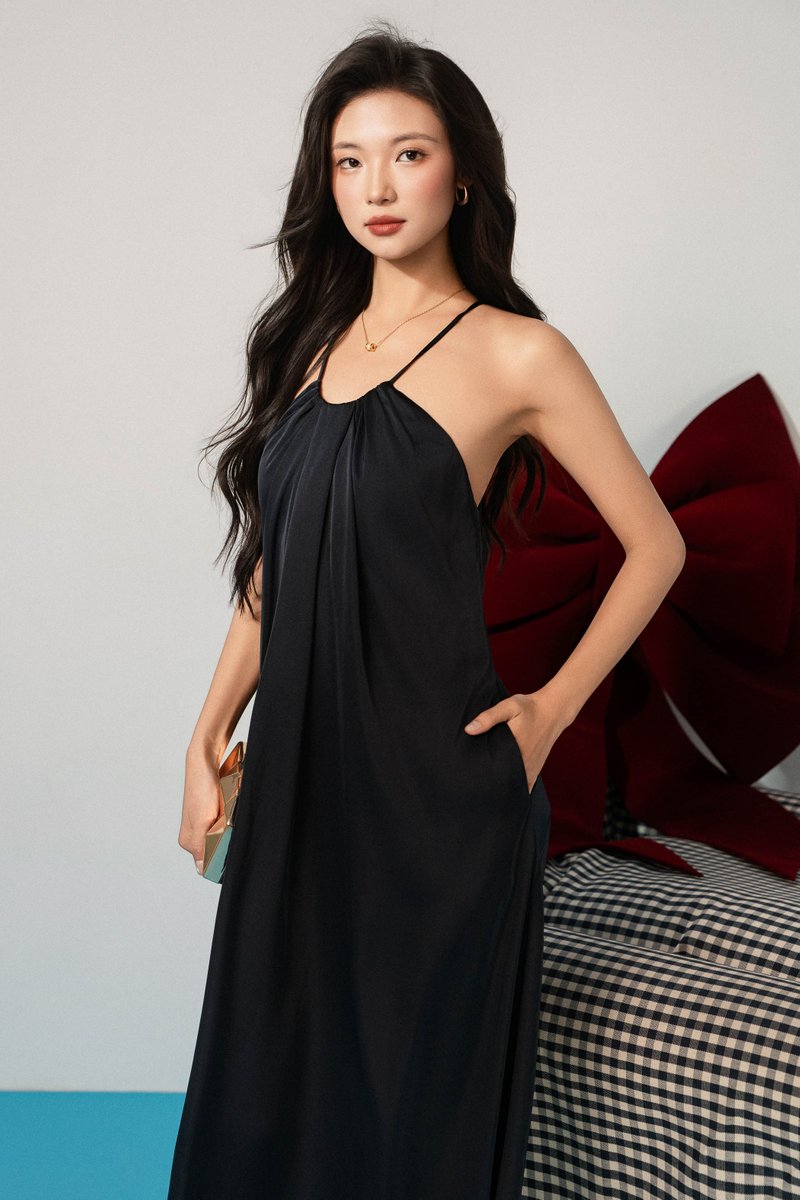 HELLY HALTER PADDED MAXI (NAVY)