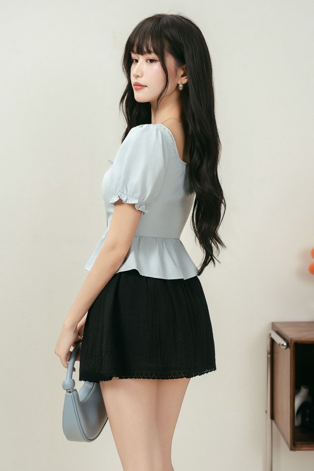 TYCE TIE FRONT PADDED TOP (BLUE)