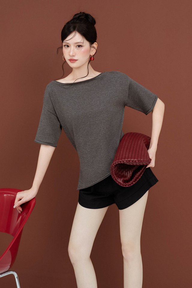 SOAH SLANTED KNIT TOP (BROWN)