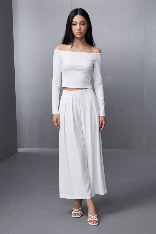 OLINA OFF SHOULDER PADDED TOP (WHITE)