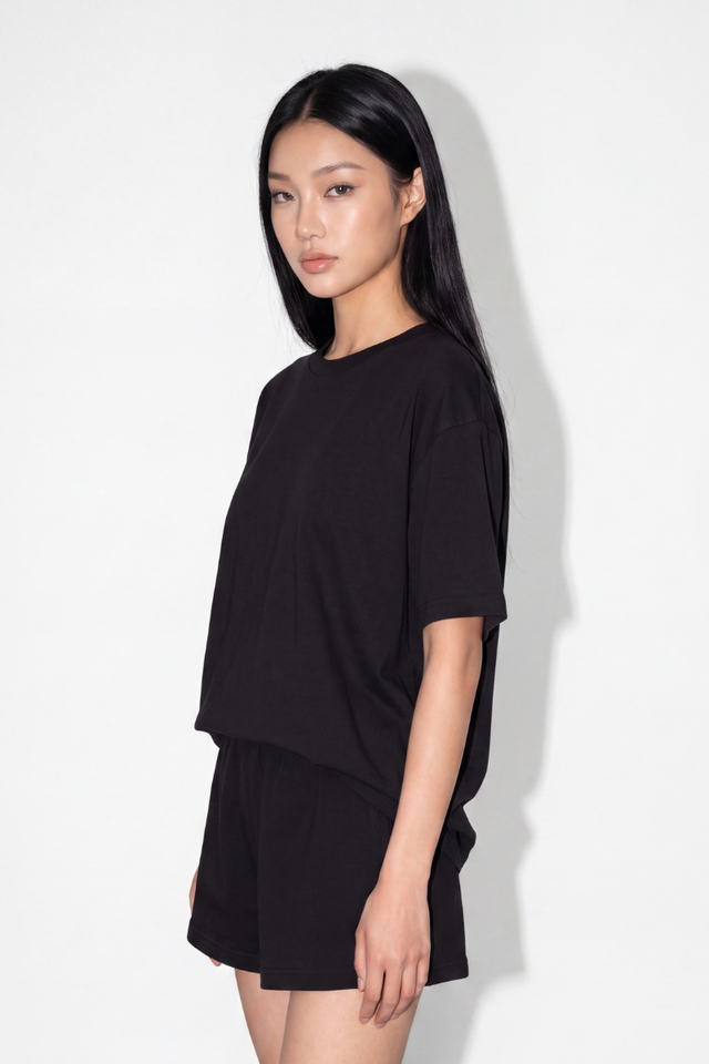 OLSEN OVERSIZED T-SHIRT (BLACK)