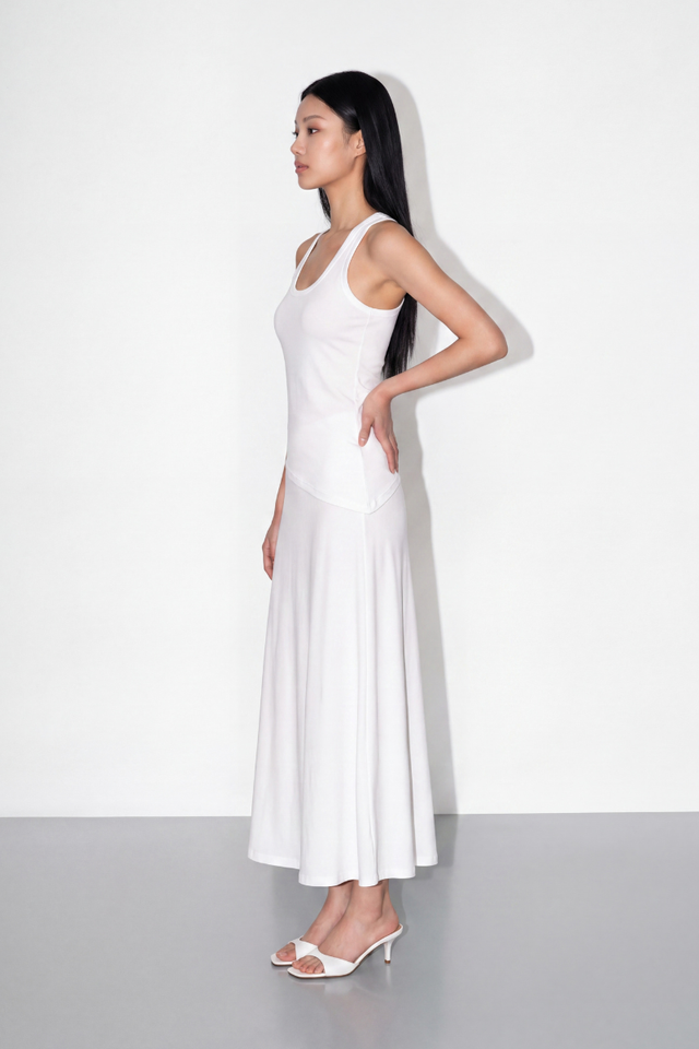 SOHEE SLANTED HEM PADDED TOP (WHITE)