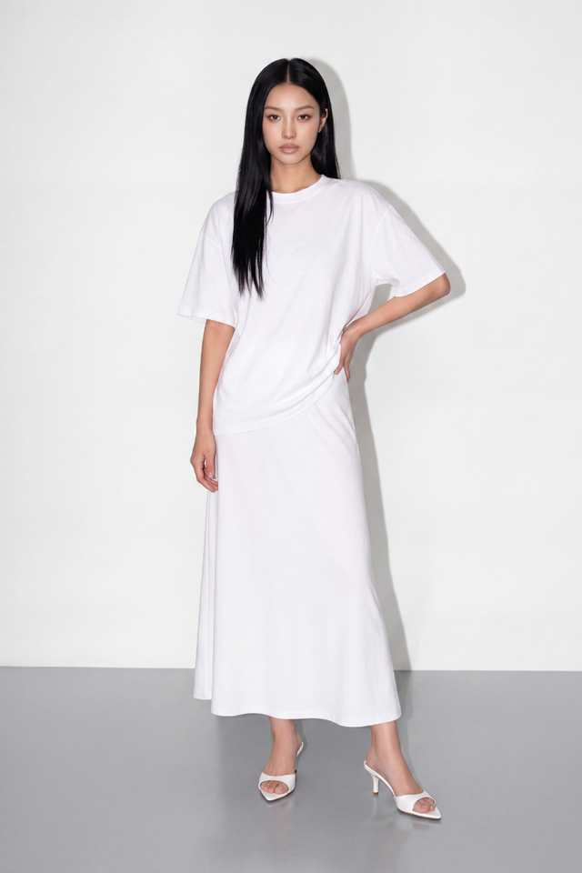 OLSEN OVERSIZED T-SHIRT (WHITE)