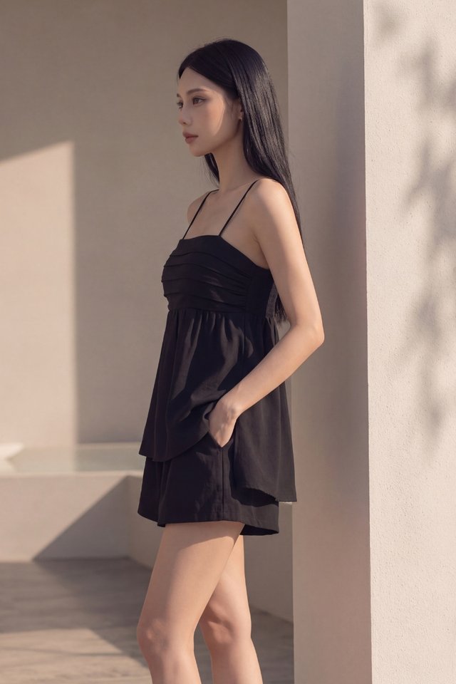 TAHARA TUNIC PADDED TOP (BLACK)