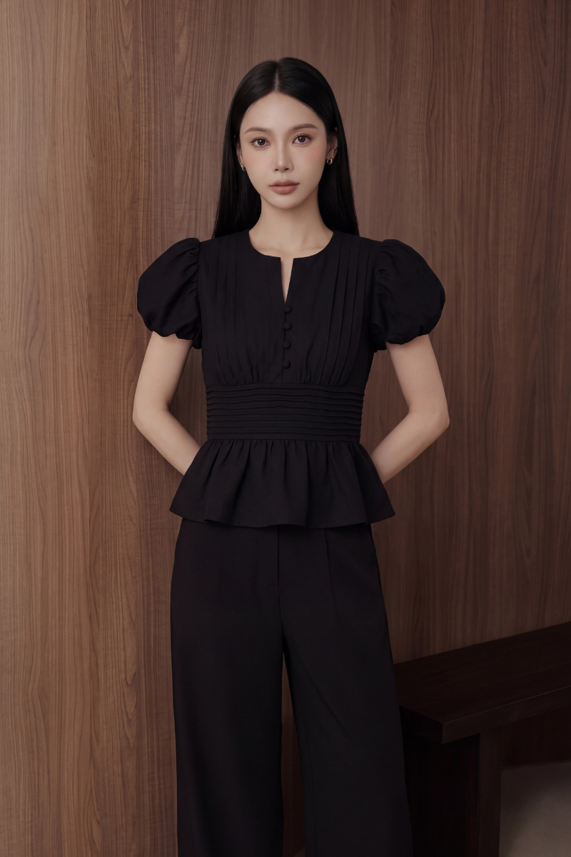 SANDRA PADDED TOP (BLACK)