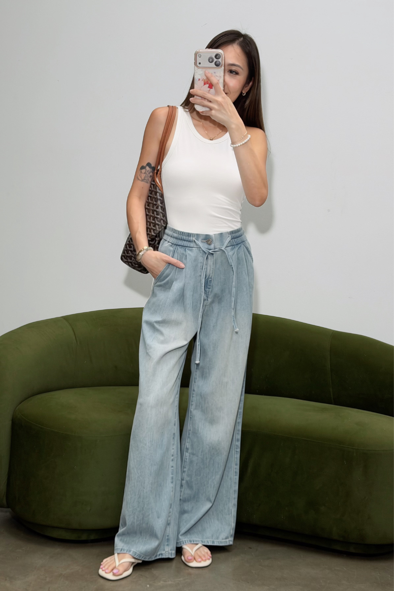 DOLLY DRAWSTRING JEANS (LIGHT BLUE)