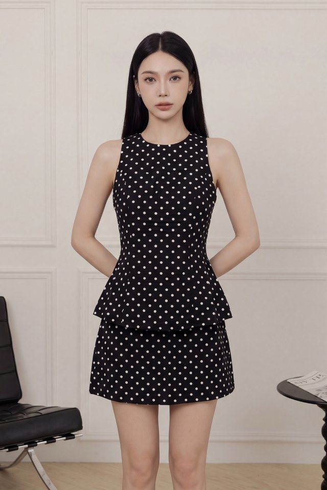 PAT POLKA DOT PADDED TOP (BLACK)